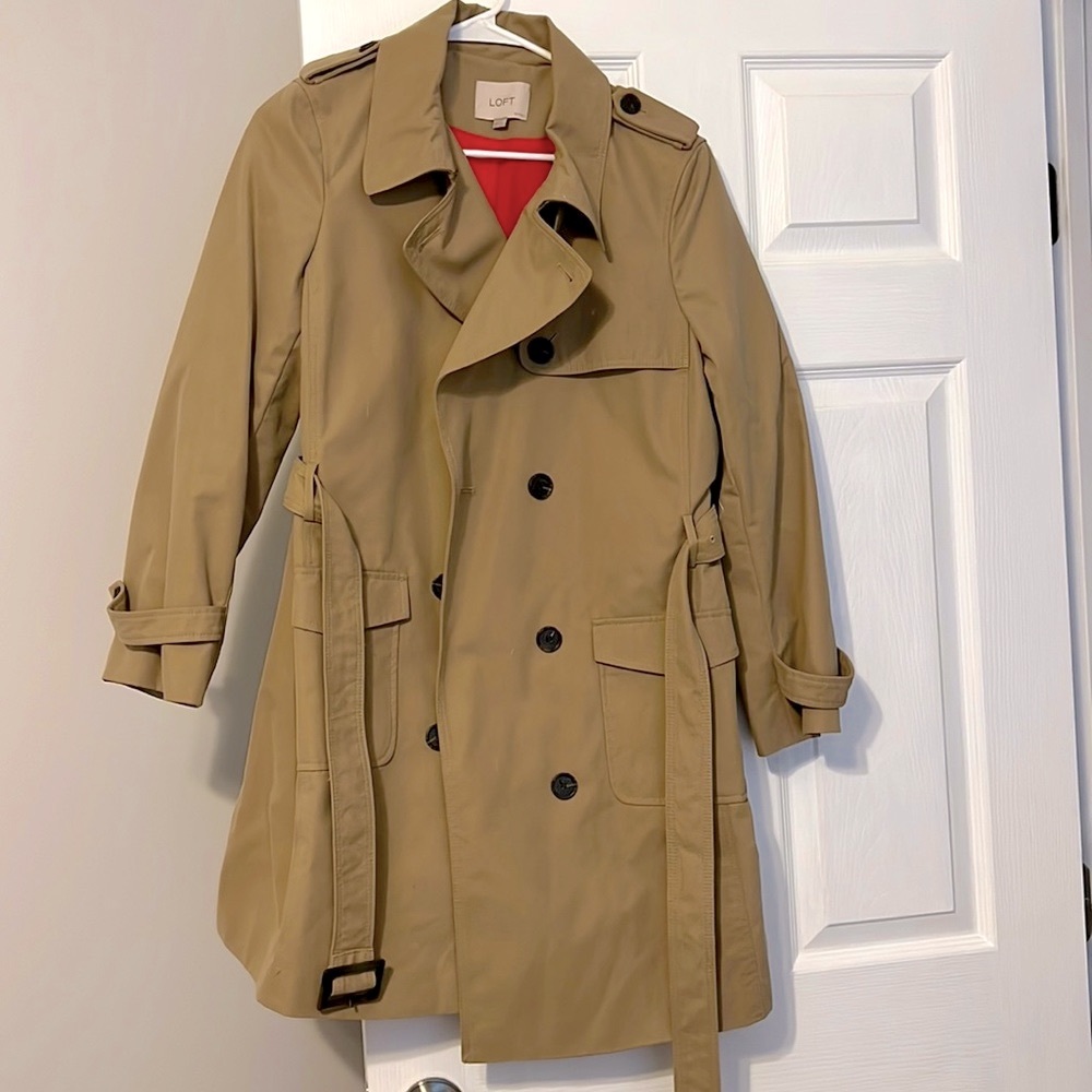 Trench coat